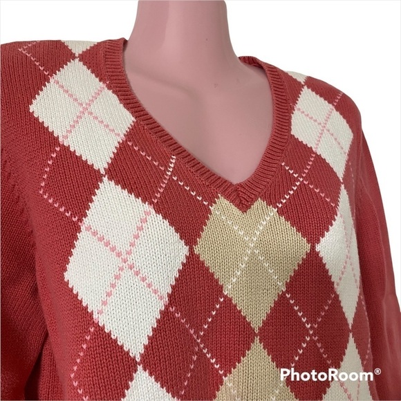 Izod Women's Sweater Large Rose Pink White Argyle V-neck Cotton Golf - Picture 2 of 4